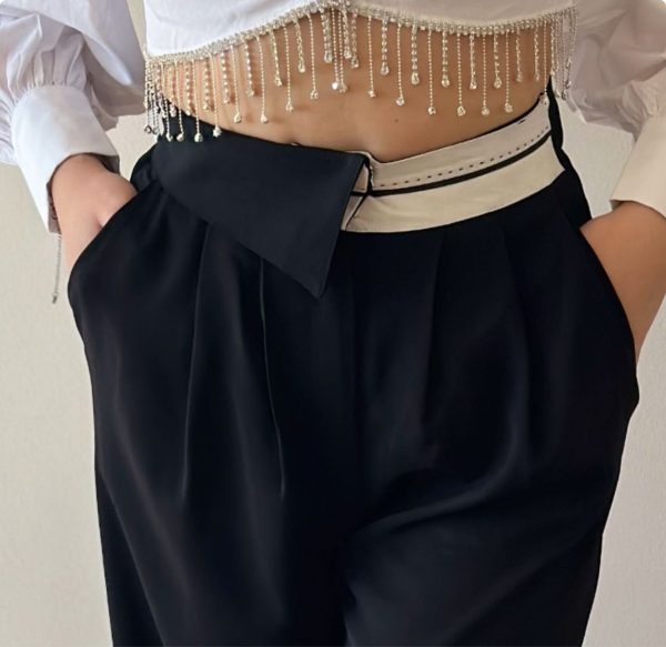 Bol Paça Detaylı Pantolon